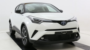 Toyota C HR Hybride 122ch DESIGN Blanc Nacr Avec Toit Noir chez